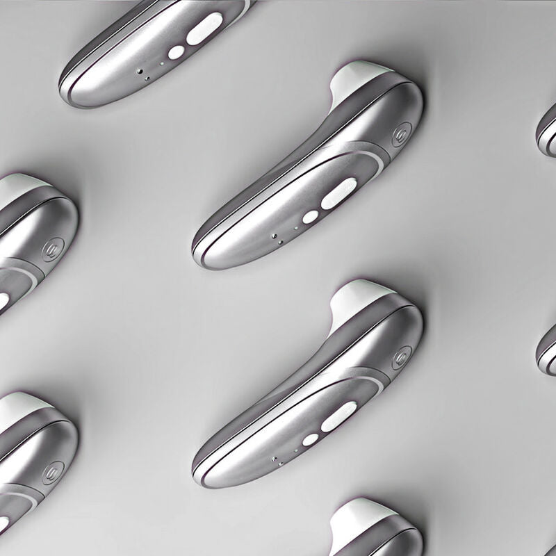 WOMANIZER - STIMULATEUR CLITORIAL PRO À SUCCION 11 NIVEAUX D'INTENSITÉ GRIS ARGENTÉ