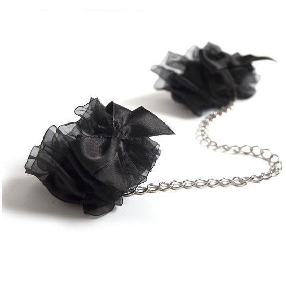 Bijoux Indiscrets - Menottes en Satin Frou Frou - Noir